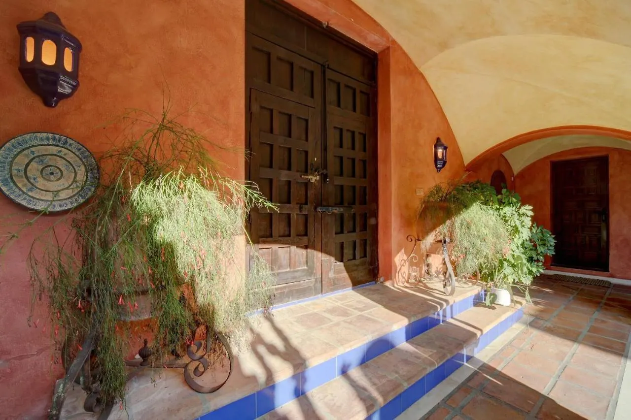 Private 10 Bedroom Nr Marbella, Villa Candela Benahavís
