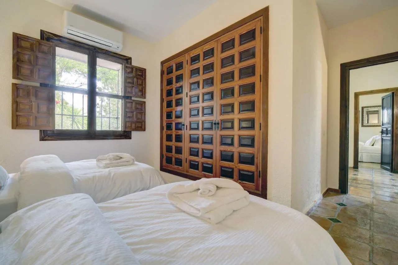 Private 10 Bedroom Nr Marbella, Villa Candela Benahavís 0*,  España