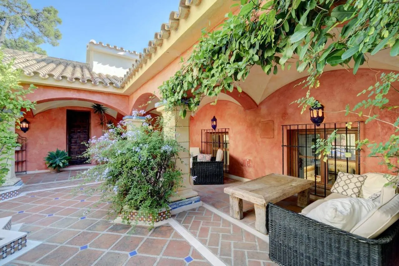Pensión Private 10 Bedroom Nr Marbella, Villa Candela Benahavís