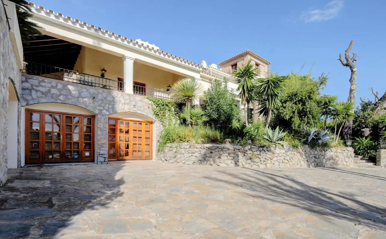 Private 10 Bedroom Nr Marbella, Villa Candela Benahavís