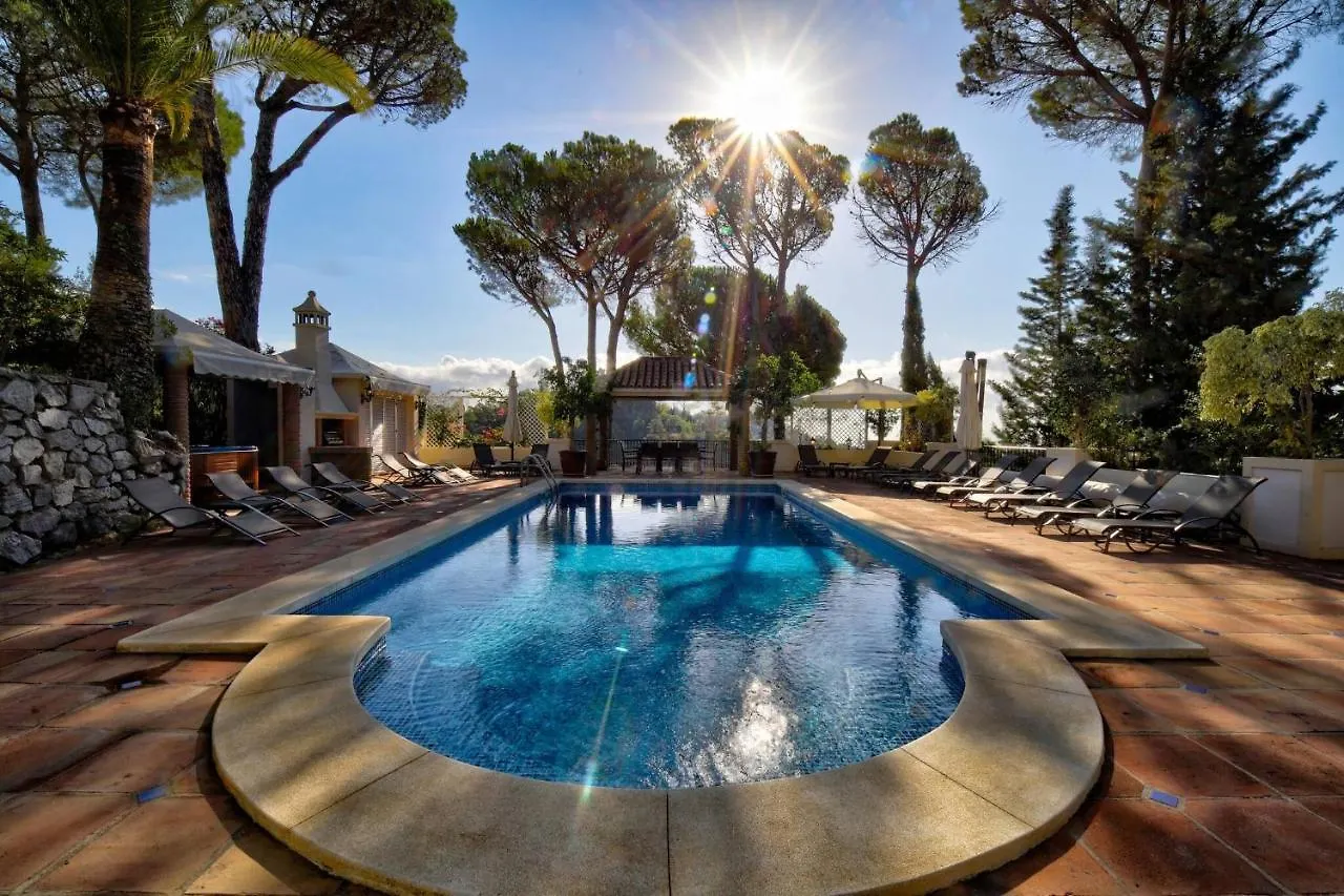 Private 10 Bedroom Nr Marbella, Villa Candela Benahavís