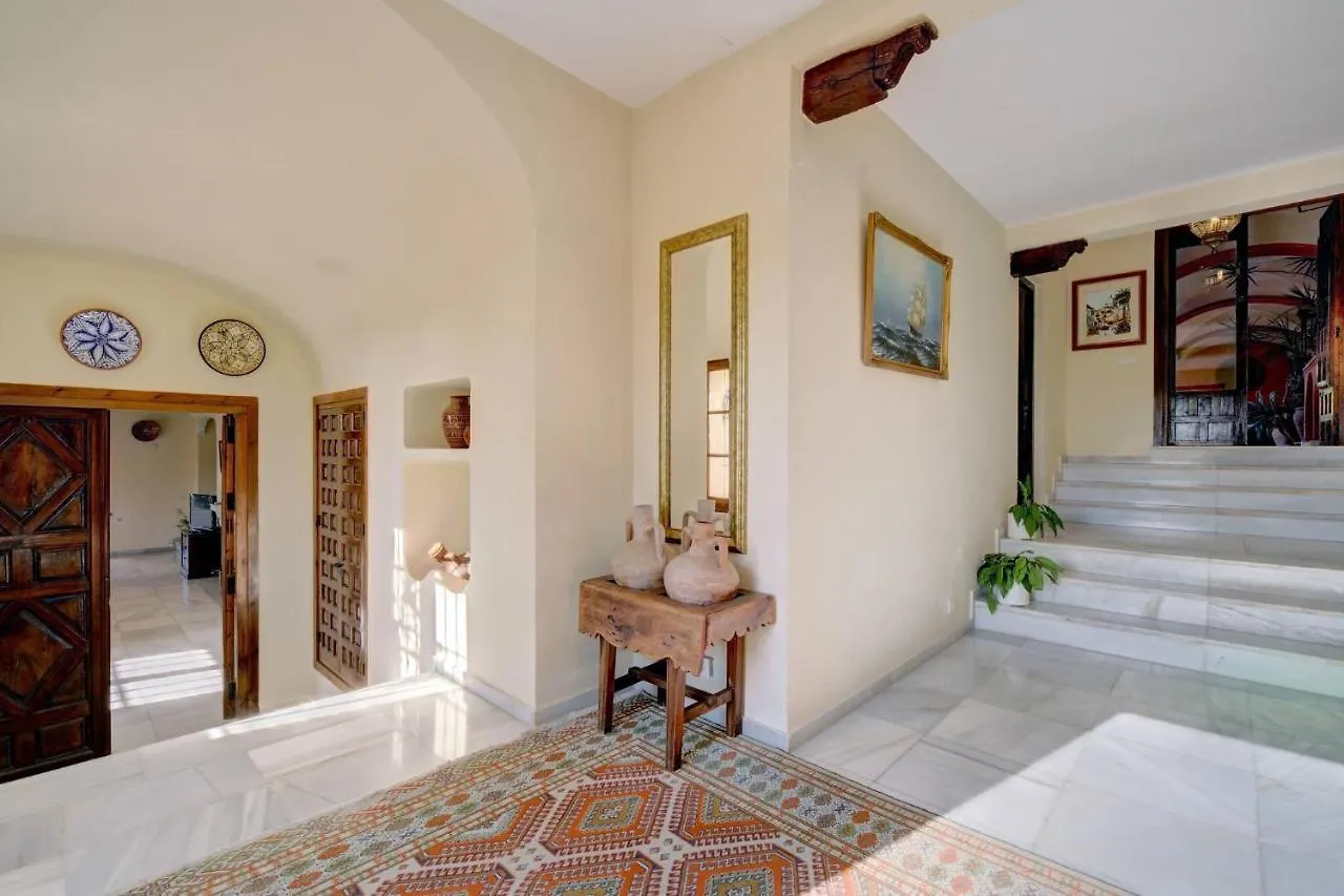 Pensión Private 10 Bedroom Nr Marbella, Villa Candela Benahavís