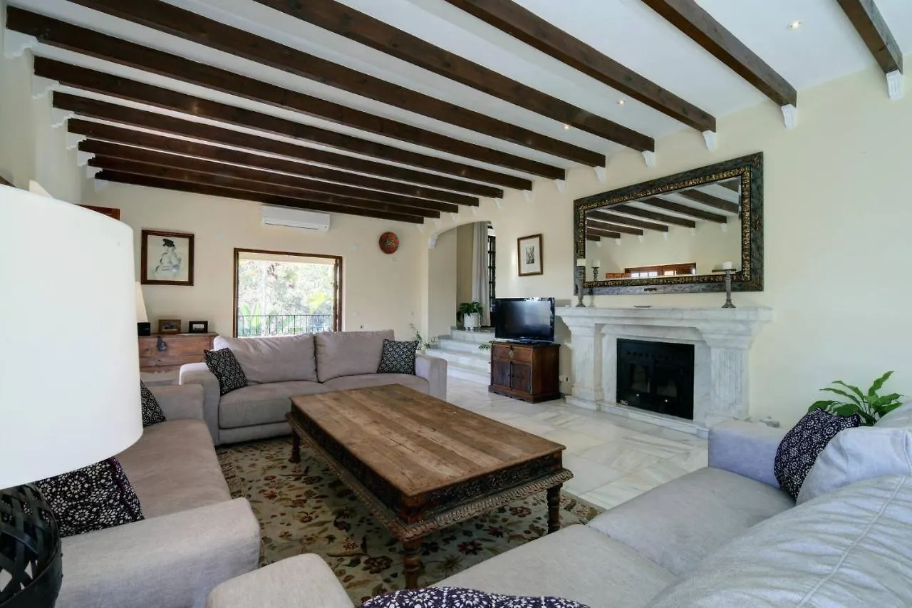 Private 10 Bedroom Nr Marbella, Villa Candela Benahavis Spain